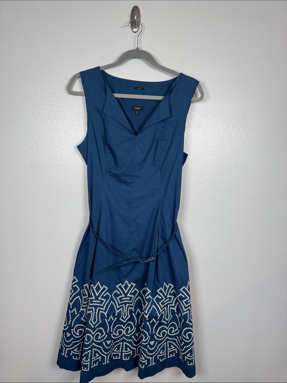 Talbots Navy Sleeveless Embroidered-Hem fit and flare Dress Cotton size 10